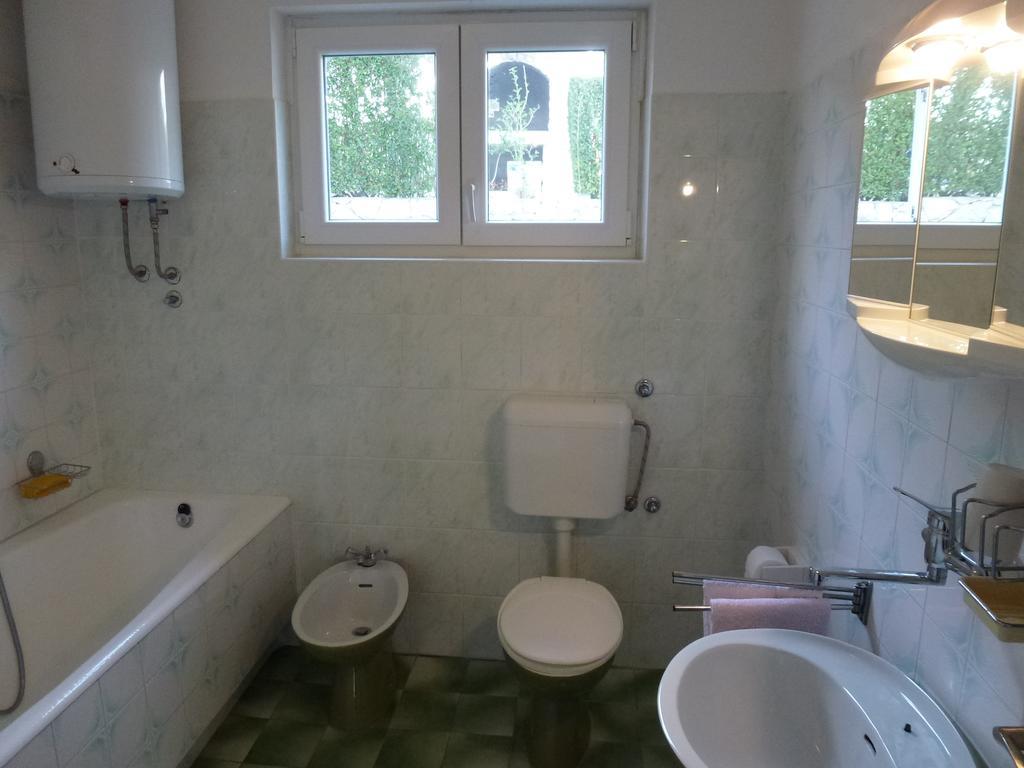 Apartments Tony Stanici - Omiš Εξωτερικό φωτογραφία