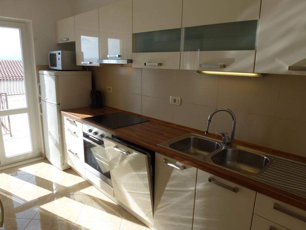 Apartments Tony Stanici - Omiš Εξωτερικό φωτογραφία