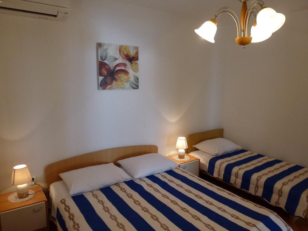 Apartments Tony Stanici - Omiš Εξωτερικό φωτογραφία